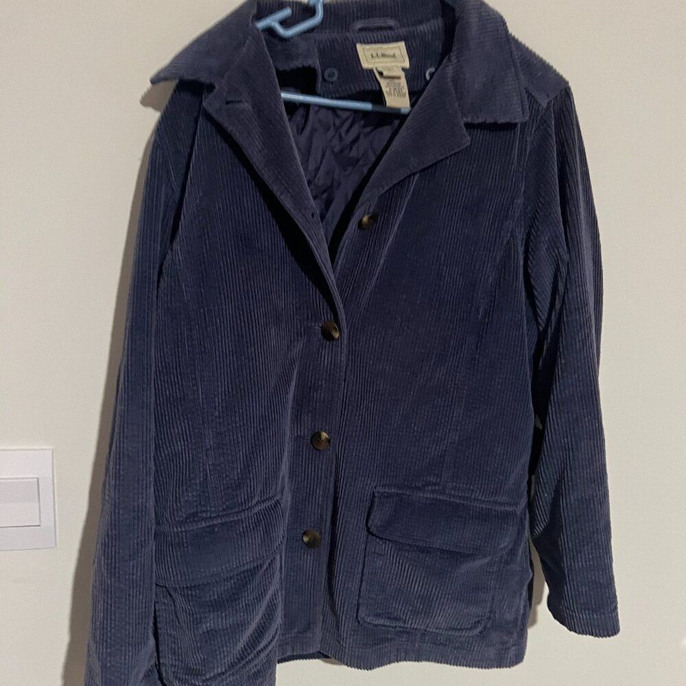 LL Bean large‎ blue button down jacket
